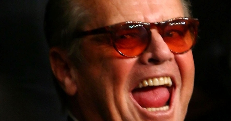 Jack Nicholson também chama a atenção pelo seu vasto sorriso. Sua bocona tornou-se mais evidente quando ele interpretou o Coringa, no filme "Batman", de 1989