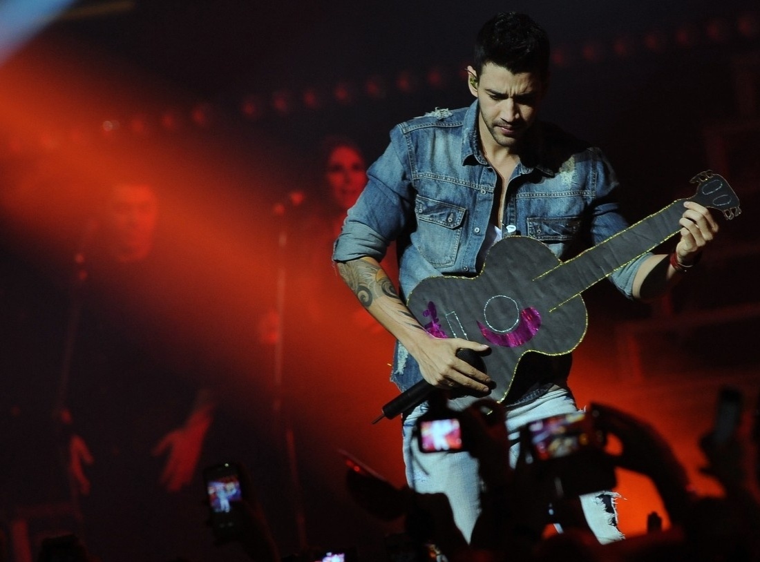 17.abr.2014 - Gusttavo Lima lança sua nova turnê "Do Outro Lado da Moeda" com grande show no Citibank Hall, na zona sul de São Paulo - Francisco Cepeda/AgNews