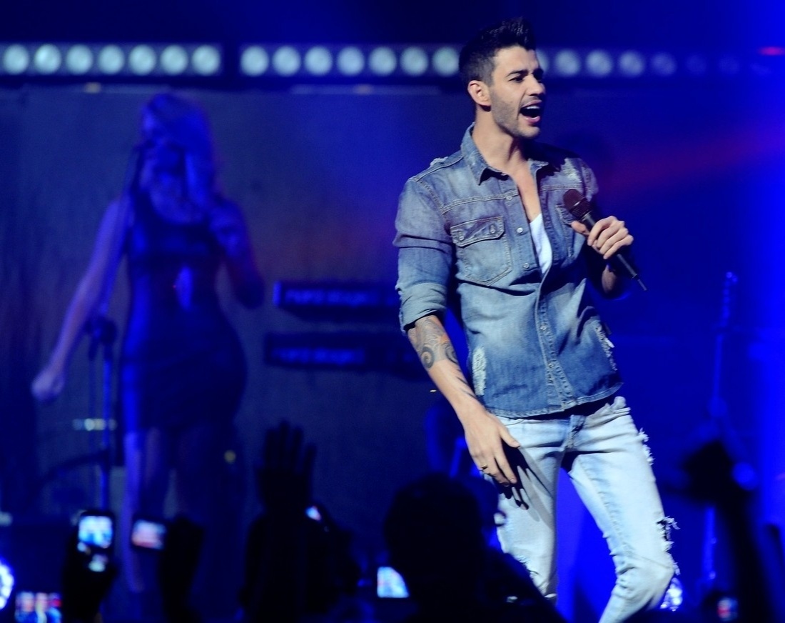 17.abr.2014 - Gusttavo Lima lança sua nova turnê "Do Outro Lado da Moeda" com grande show no Citibank Hall, na zona sul de São Paulo - Francisco Cepeda/AgNews