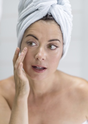 Limpeza da pele - Thinkstock - Thinkstock