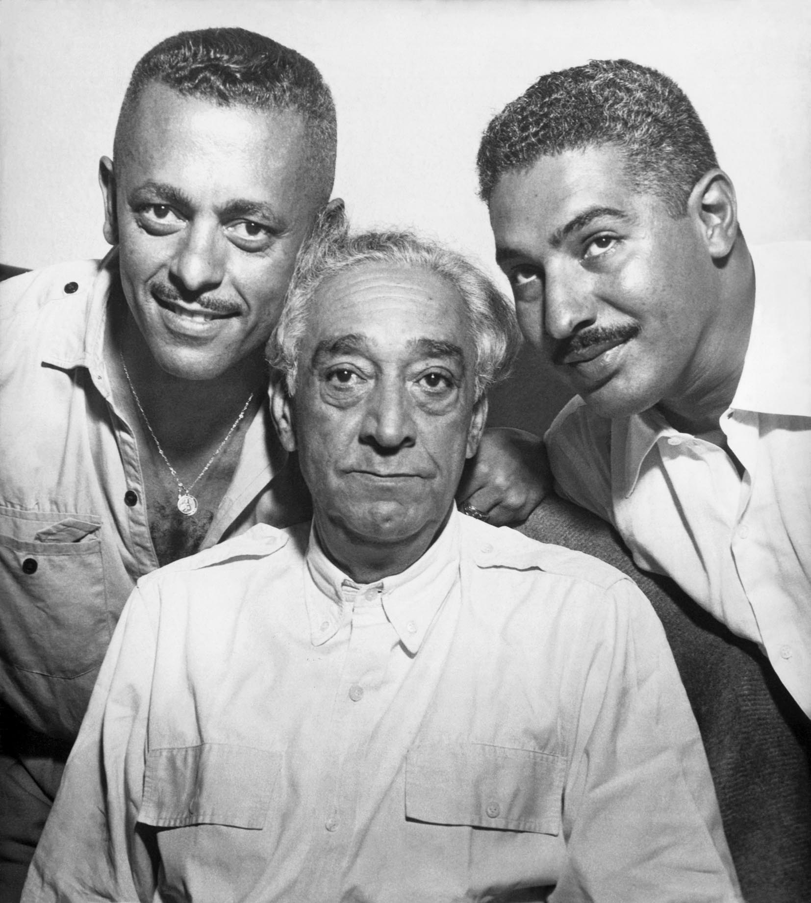 "O Mar e O Tempo", biografia que comemora o centenário de Dorival Caymmi - Editora 34/Divulgação