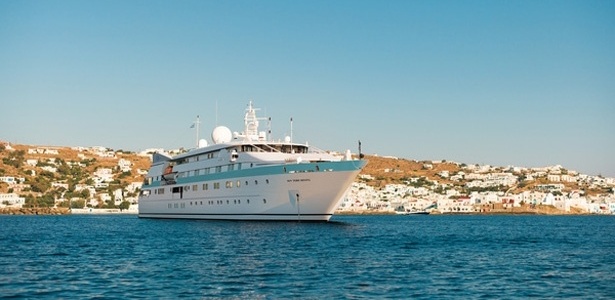 O navio Tere Moana oferece passeios em vinícolas da França, Itália, Espanha e Croácia - Divulgação/Qualitours