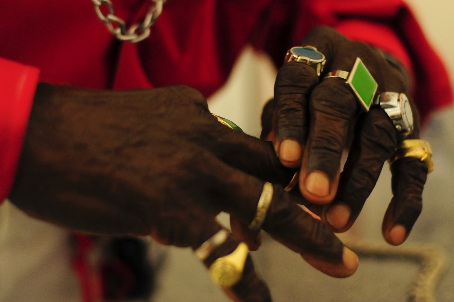 26.abr.2014 - Aos 92 anos, o cantor e compositor baiano Riachão, famoso pelas músicas "Cada Macaco no Seu Galho" e "Vá Morar com o Diabo", ganha reconhecimento tardio em show do disco "Mundão de Ouro" - Junior Lago/UOL