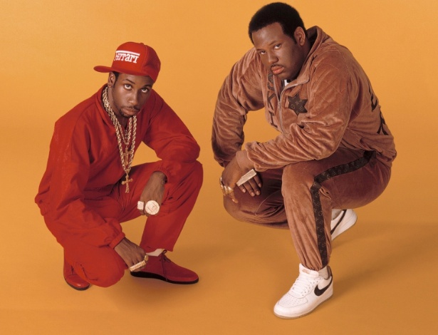 Rob Base & DJ E-Z Rock posam na épóca do lançamento de "It Takes Two". O rapper à direita morreu no fim de semana aos 46 anos -  Janette Beckman/Divulgação
