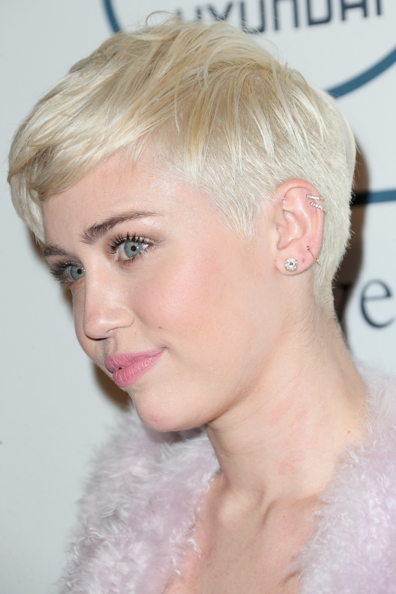 25.jan.2014 - Miley Cyrus pre-Grammy - Getty Images