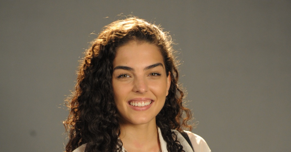 Julia Konrad é Janaína em "Geração Brasil"