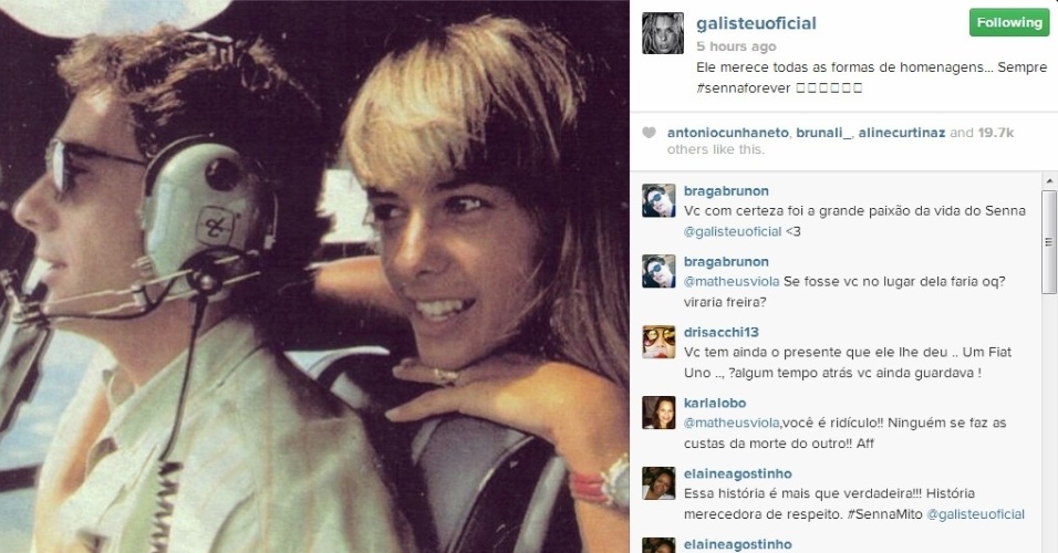 1.mai.2014 - No aniversário de 20 anos da morte de Ayrton Senna, Adriane Galisteu postou uma imagem ao lado do piloto de Fórmula 1. "Ele merece todas as formas de homenagens... Sempre", que namorava Senna quando ele morreu