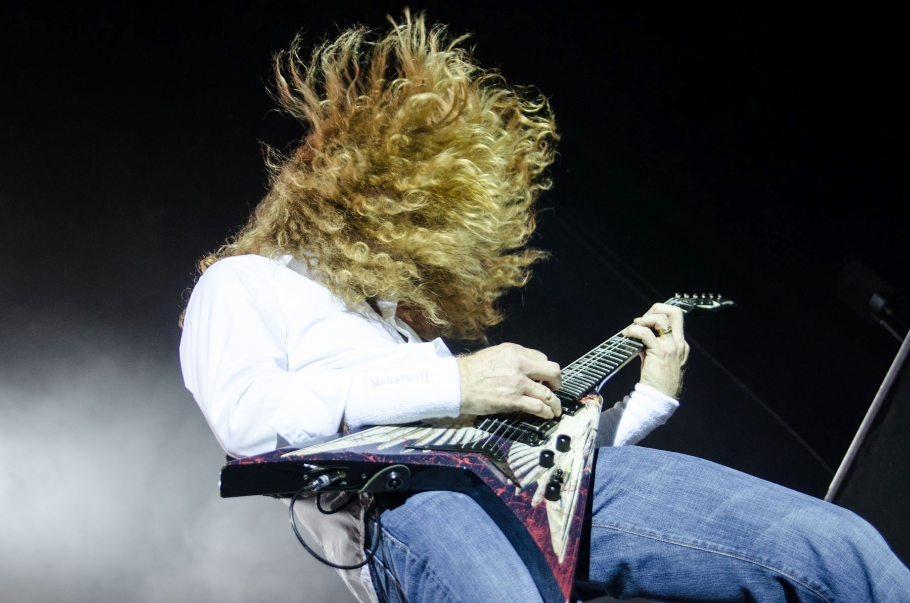 04.mai.2014 - Dave Mustaine estava visivelmente bem humorado e conversou com a plateia durante vários momentos do show no Espaço das Américas, em São Paulo - Edi Fortini/UOL