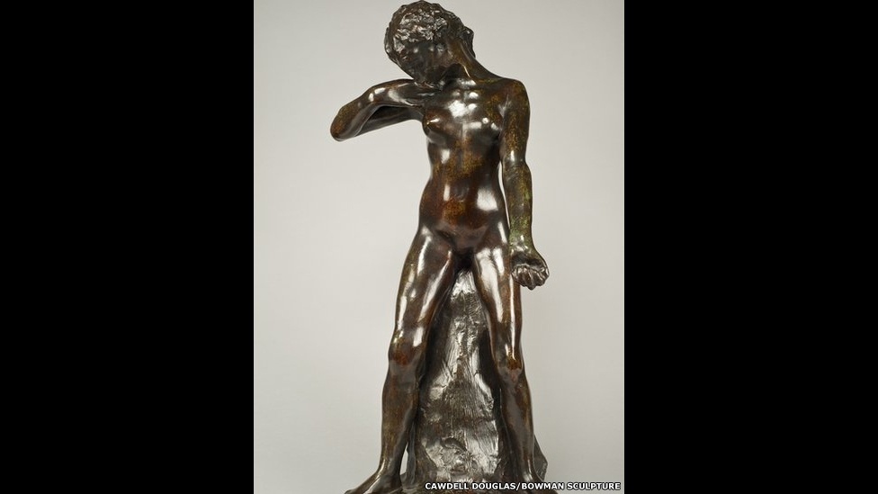 A exposição inclui uma versão de "Faunesse Debout" (Faunesa de Pé), inspirada na concepção de Dante, em que a figura da faunesa (feminino de fauno) é quase inteiramente humana. Na mitologia, a figura é geralmente retratada como metade mulher, metade cabra - Bowman sculpture/Cawdell Douglas