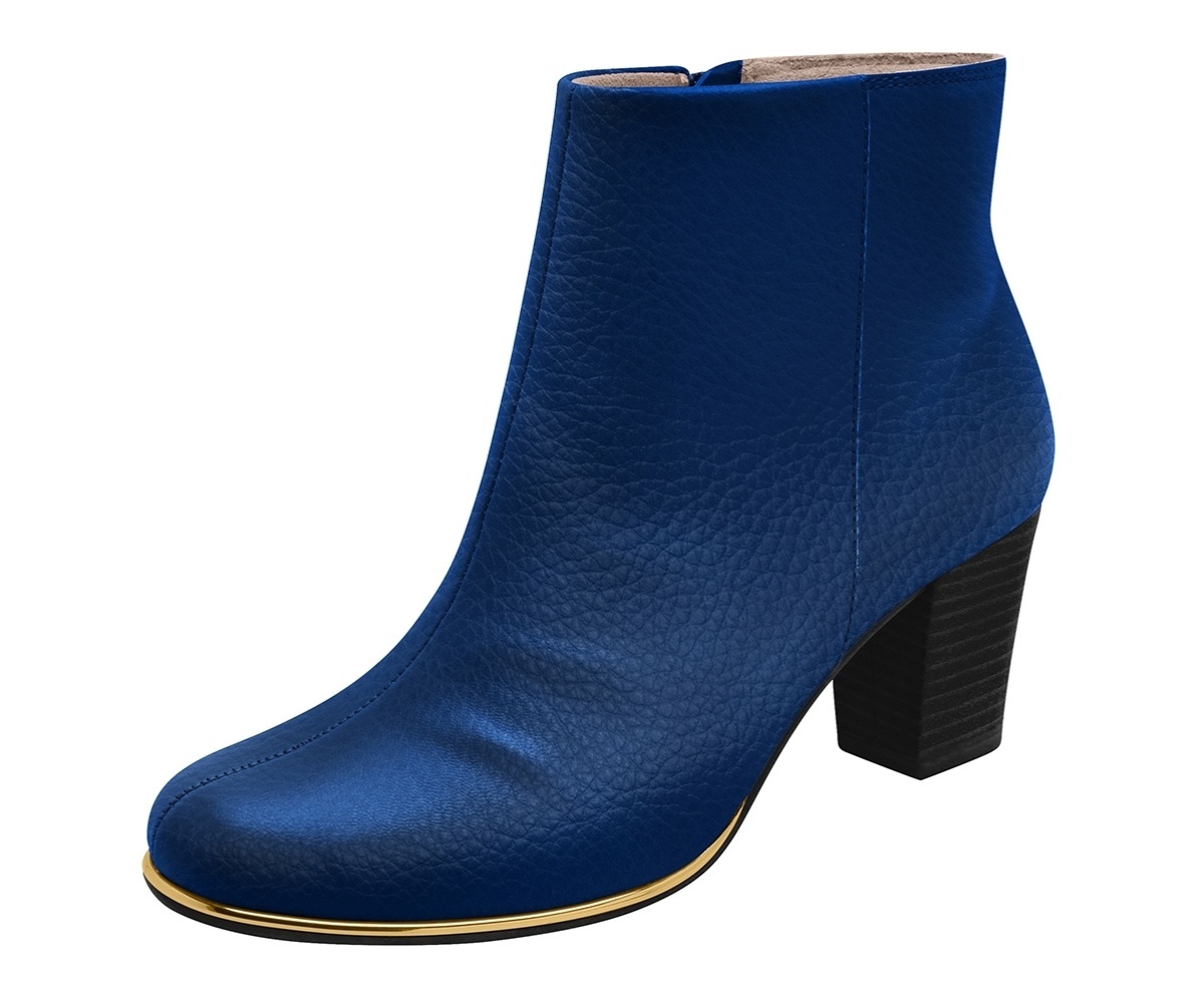 Bota de cano baixo e salto grosso; R$ 194,90, da Malu Super Comfort (SAC: 51 - 3552-2500) | Preço pesquisado em maio de 2014 e sujeito a alterações - Divulgação