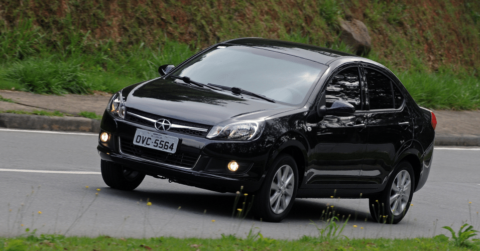 JAC J3 Turin 1.5 S JetFlex 2015 - Murilo Góes/UOL