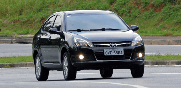 JAC J3 Turin 1.5 S JetFlex 2015 - Murilo Góes/UOL - Murilo Góes/UOL