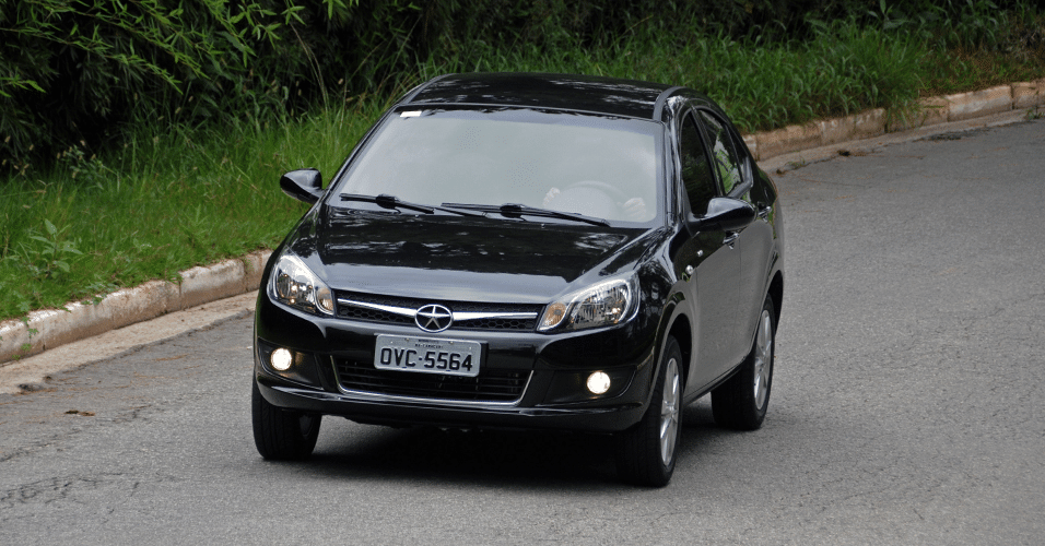 JAC J3 Turin 1.5 S JetFlex 2015 - Murilo Góes/UOL