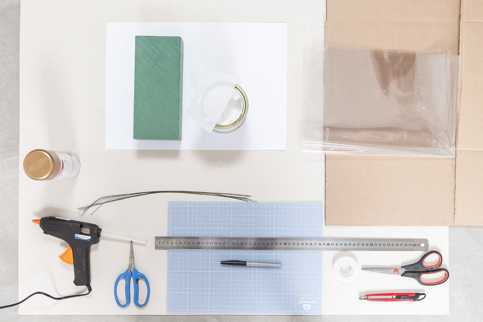 Materiais: monograma de dia das mães - Rodrigo Capote/UOL