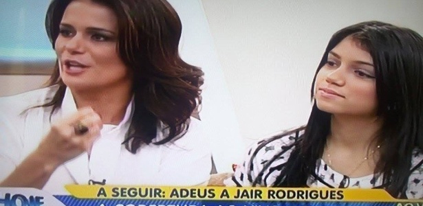 Adriana Araújo se emociona ao falar de filha, que passou por 10 cirurgias em 15 anos