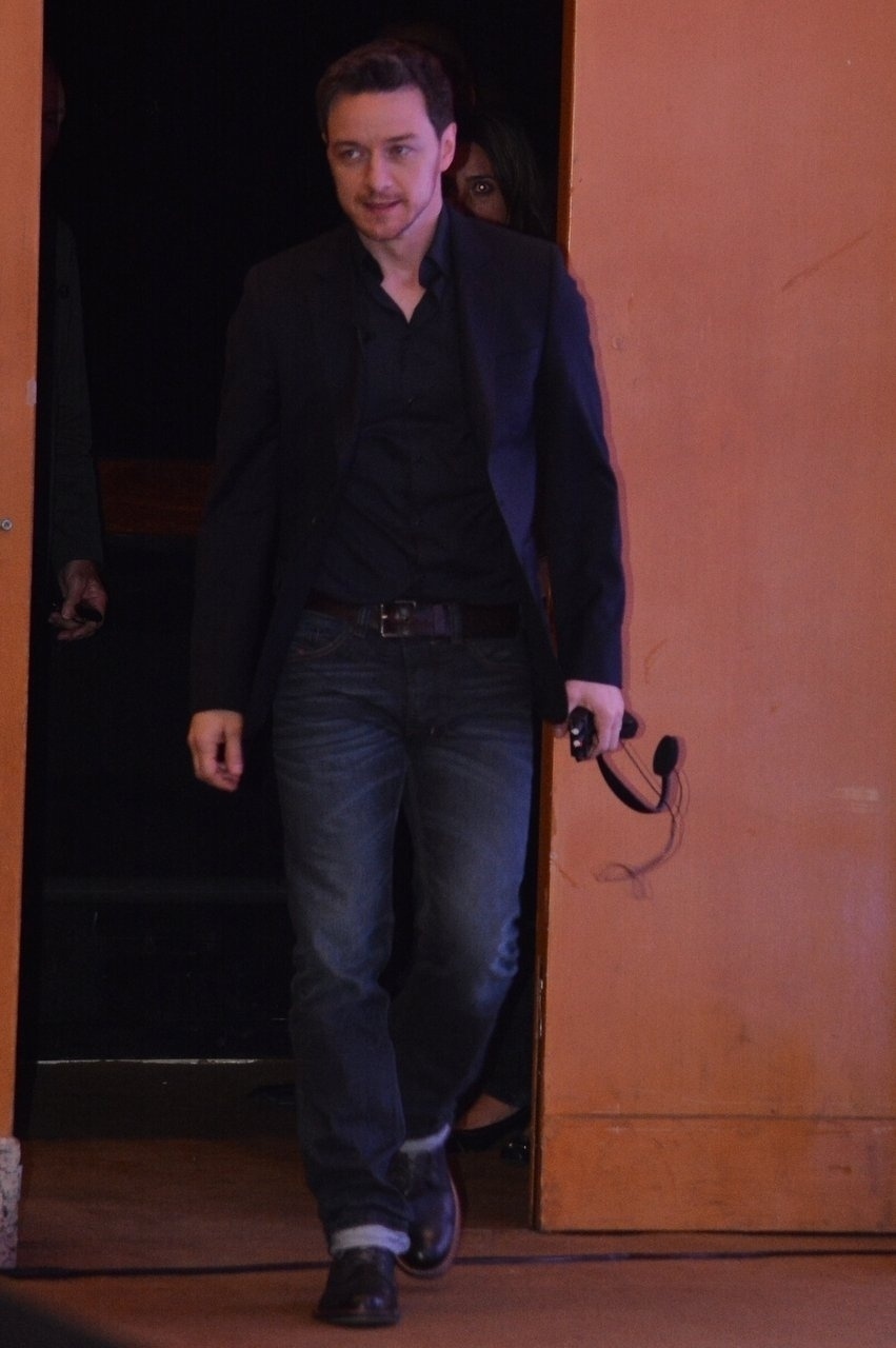 14.mai.2014 - James McAvoy chega a coletiva de imprensa do filme "X-Men: Dias De Um Futuro Esquecido" em São Paulo - Caio Duran e Thiago Duran/AgNews