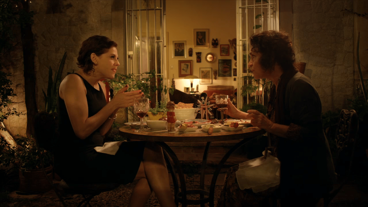 Cena do filme "Gata Velha Ainda Mia", do diretor Rafael Primot - Divulgação