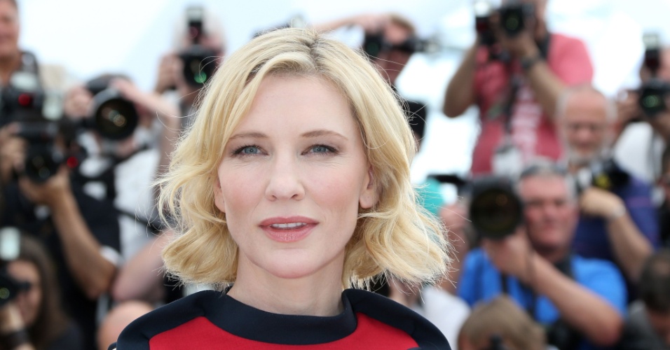 16.mai.2014 - A atriz Cate Blanchett em Cannes, antes da exibição de "Como Treinar o Seu Dragão 2"