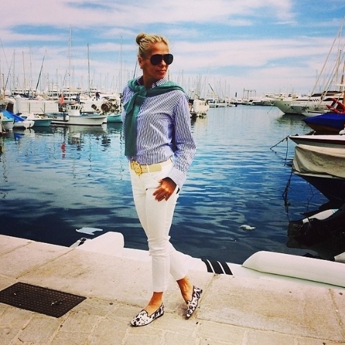 16.mai.2014 - Em Cannes para o festival de cinema, Adriane Galisteu compartilhou foto com seus seguidores do Instagram