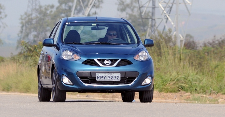 Nissan New March 1.6 SL - Murilo Góes/UOL