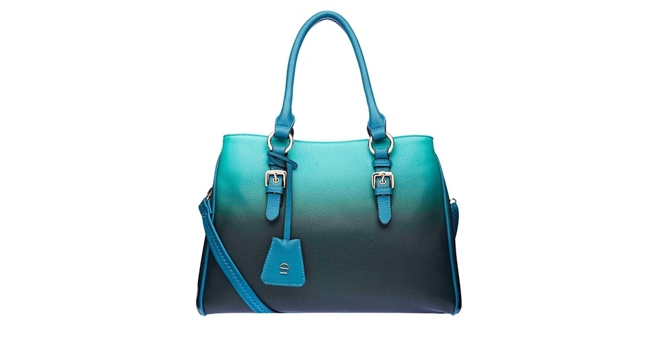 Bolsa em "couro sintético" (material sintético com aparência de couro), da Le Postiche. Preço: R$ 219,99. Informações: www.lepostiche.com.br | Preço e disponibilidade pesquisados em maio de 2014 e sujeitos a alterações - Divulgação