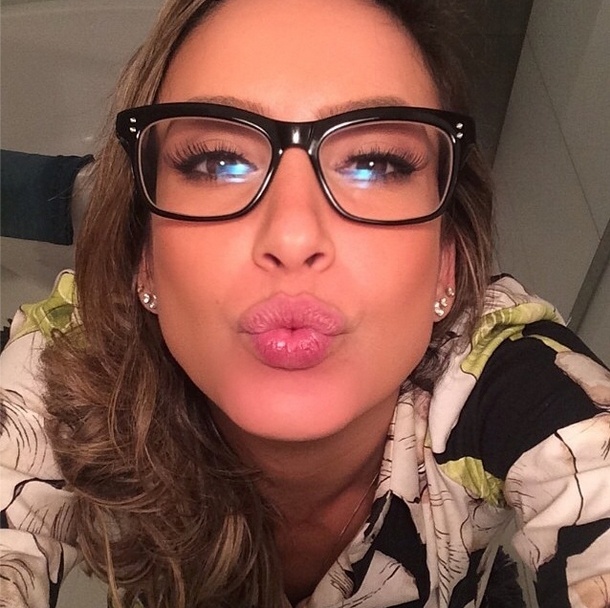 Claudia Leitte - óculos das famosas - Reprodução/Instagram/@claudialeitte