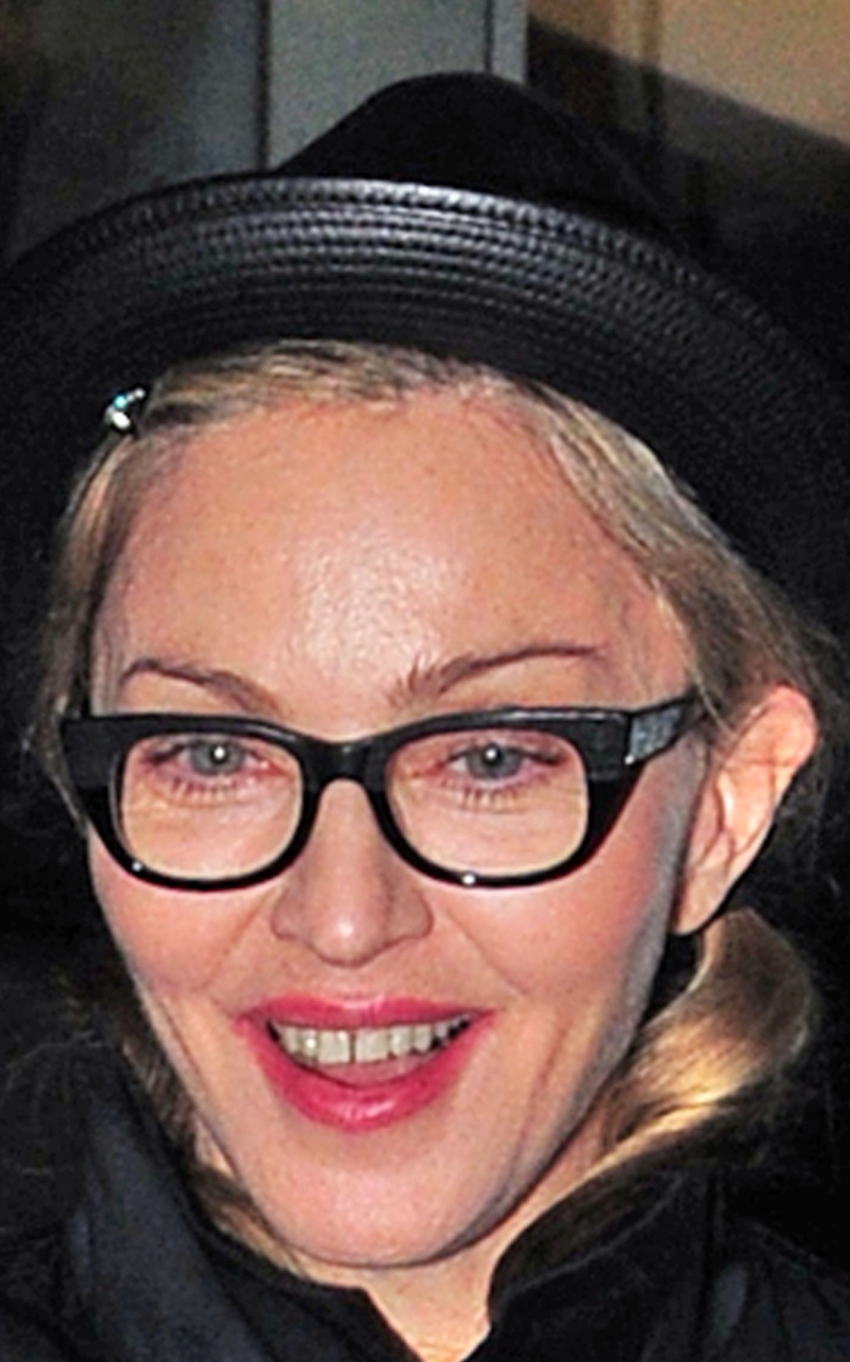 Madonna - óculos das famosas - Grosby Group