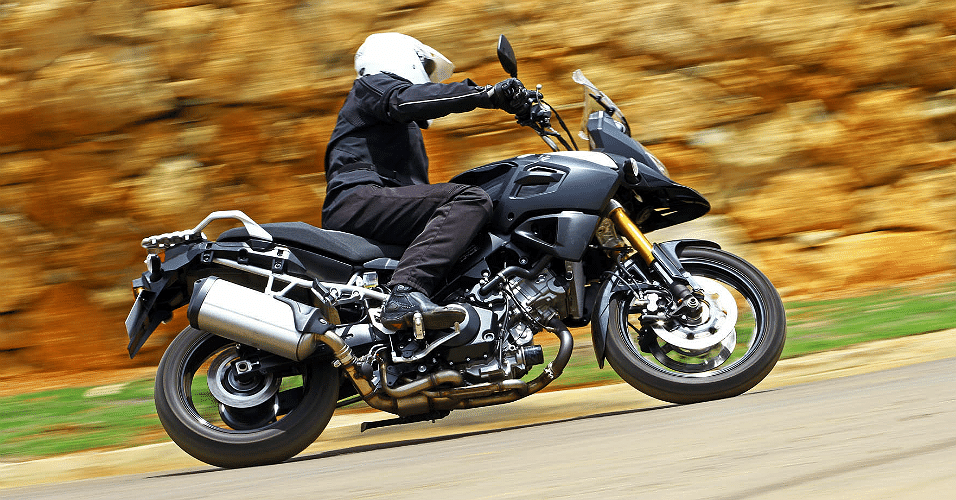 Suzuki V-Strom 1000 ABS - Mário Villaescusa/Infomoto
