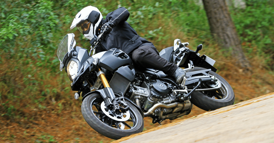 Suzuki V-Strom 1000 ABS - Mário Villaescusa/Infomoto