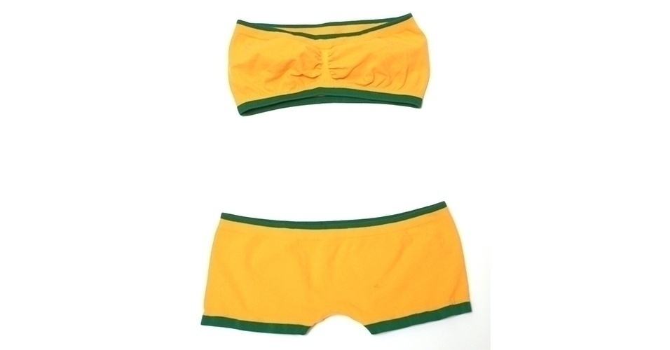Conjunto de tomara-que-caia e calcinha em estilo shorts nas cores amarelo e verde, da Demillus. Preço: R$ 13,99 (top) e R$ 14,99 (calcinha). Informações: (21) 3545-5000 | Preço e disponibilidade pesquisados em junho de 2014 e sujeitos a alterações - Divulgação
