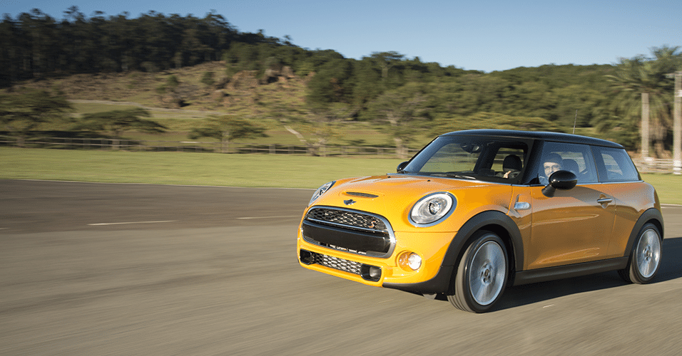 Mini Cooper e Cooper S - Divulgação