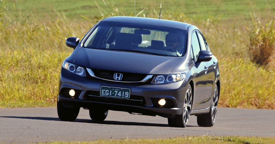Honda Civic LXR 2.0 FlexOne - Murilo Góes/UOL