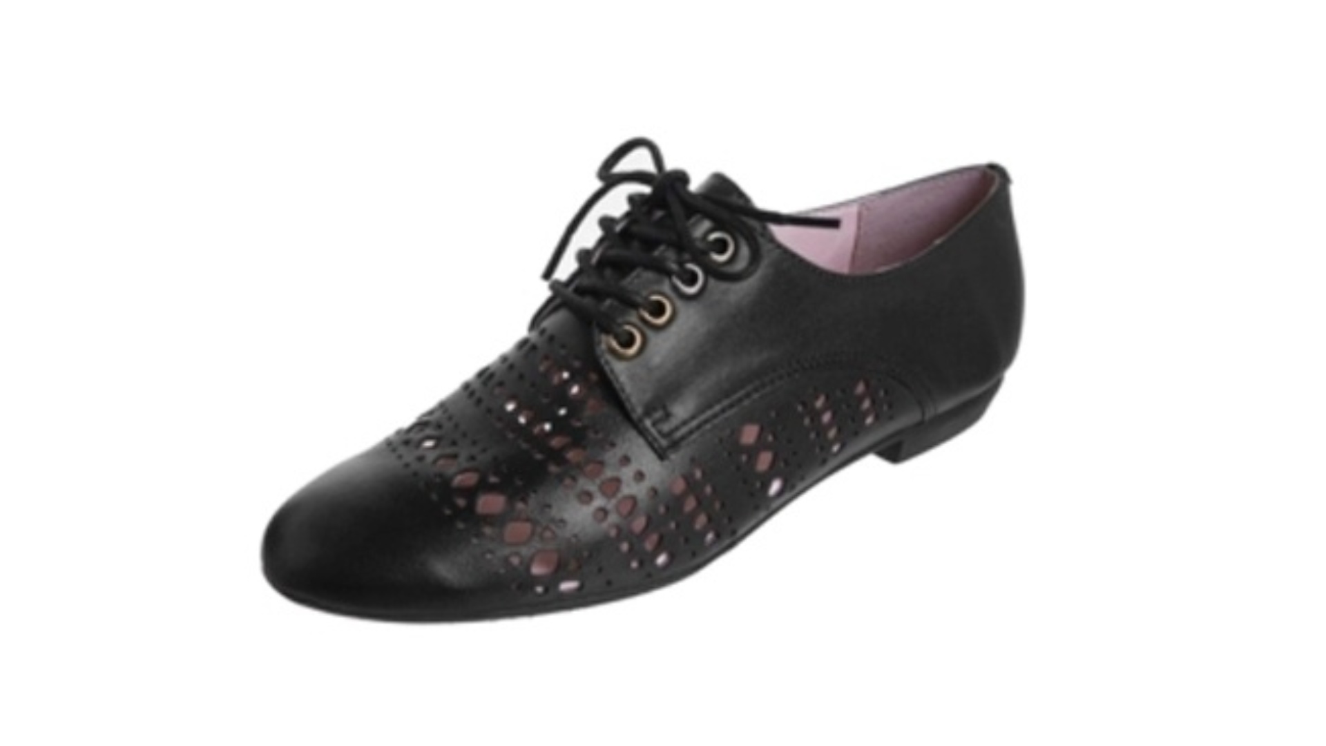 Sapato Oxford preto em ?couro sintético? (tecido sintético com aparência de couro) com amarração de cadarço, da Bottero. R$ 149,90, à venda na Dafiti. Informações: www.dafiti.com.br | Preço e disponibilidade pesquisados em maio de 2014 e sujeitos a alterações - Divulgação