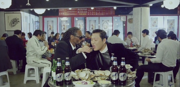 Psy e Snoop Dogg no clipe de "Hangover", gravado em Seul em apenas 18 horas - Reprodução