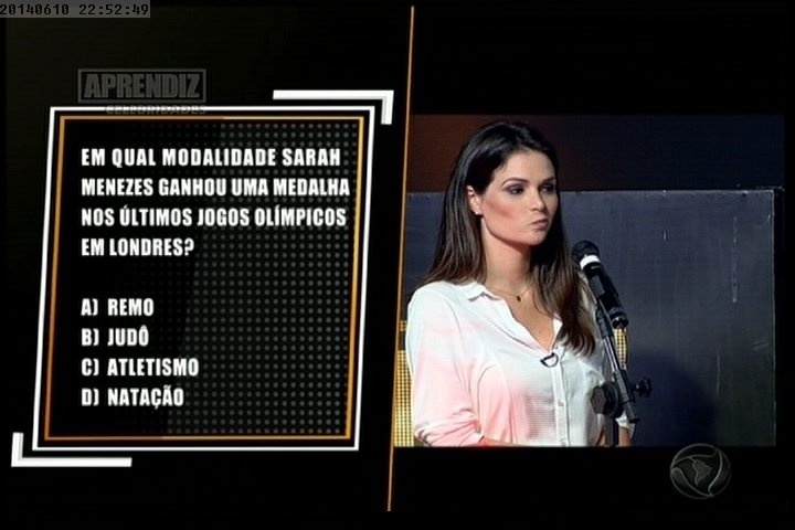 11.jun.2014 - A ex-miss Brasil Priscila Machado responde perguntas durante quizz show no "Aprendiz Celebridades"