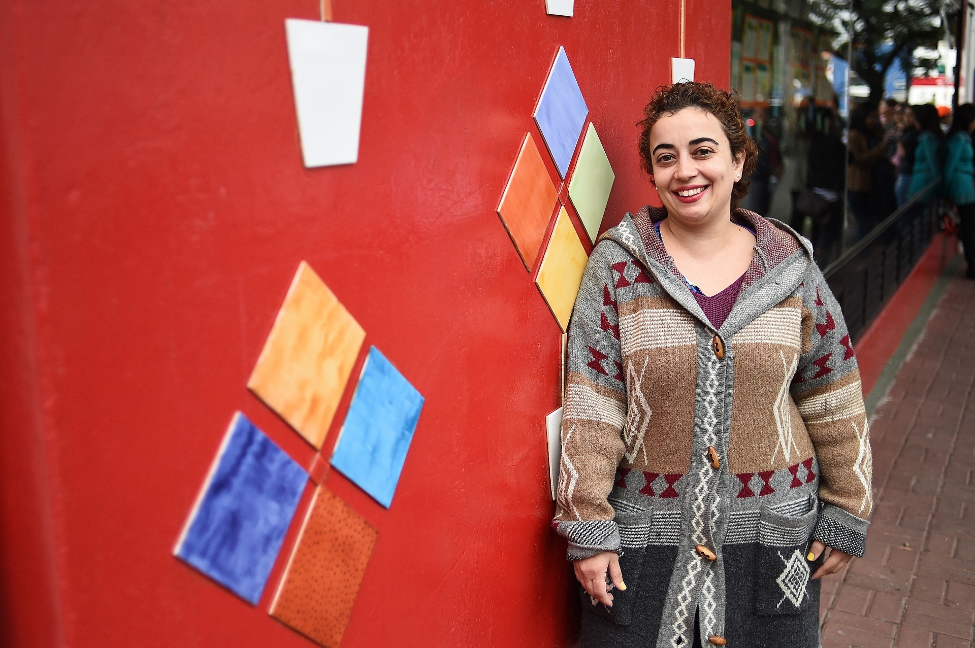 "Tapinhas de vez em quando não faz mal, mas não concordo em dar surra na criança, deixar marca. Conversar é sempre melhor. Quando meus filhos fazem algo de errado proíbo de fazer algo que gosta e deixo de castigo. Já puxei o cabelo, mas não é frequente", afirma Andréia Campanella Cabral, 36, mãe de Íris, 13 anos, Igor, quatro anos e Iuri, seis meses - Reinaldo Canato/UOL