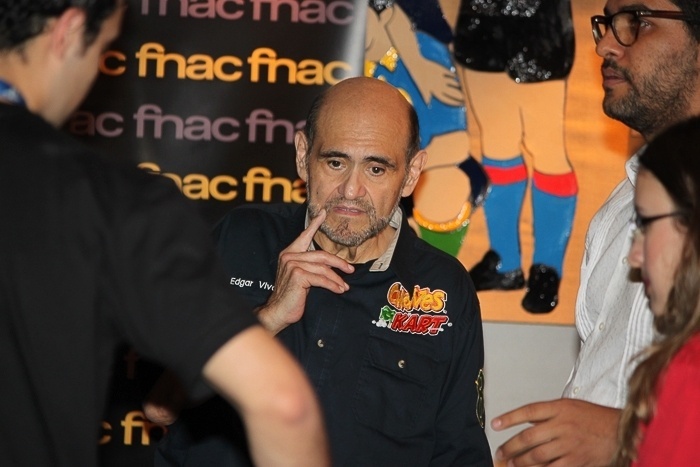 22.jun.2014 - O ator Edgar Vivar, famoso por interpretar os personagens Sr. Barriga e Nhonho do seriado "Chaves", vai à lançamento do jogo  "Chaves Kart " em livraria de São Paulo - Rodrigo Zerner/AgNews