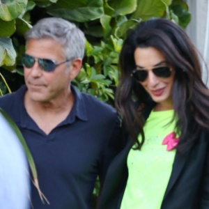 George Clooney e a advogada Amal Alamuddin noivaram em abril
