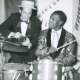 Mussum toca bateria com os Originais do Samba no México, na década de 1960 - Arquivo pessoal