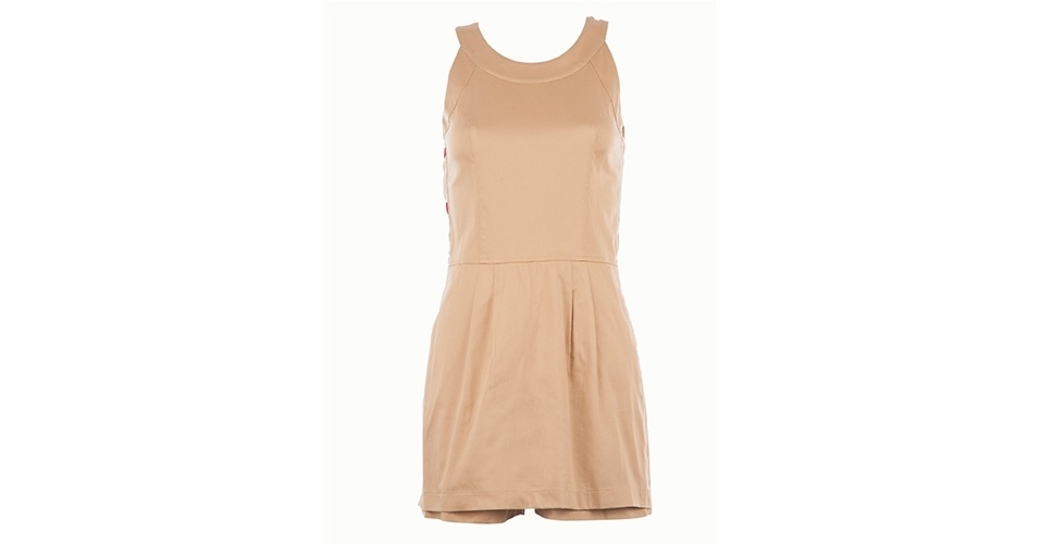 Macaquinho com sobreposição bege, da Maria Filó (www.mariafilo.com.br), é opção para convidadas. R$ 359. Preço pesquisado em junho de 2014. Sujeito a alterações - Divulgação