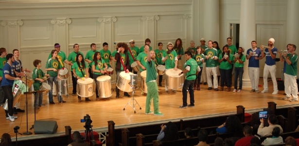 Aula de percussão da escola em Chicago - Divulgação - Divulgação