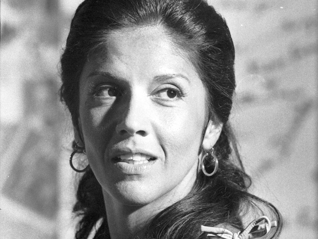 Geraldo Del Rey e Yoná Magalhães em cena do filme "Deus e o Diabo na Terra do Sol" - Divulgação