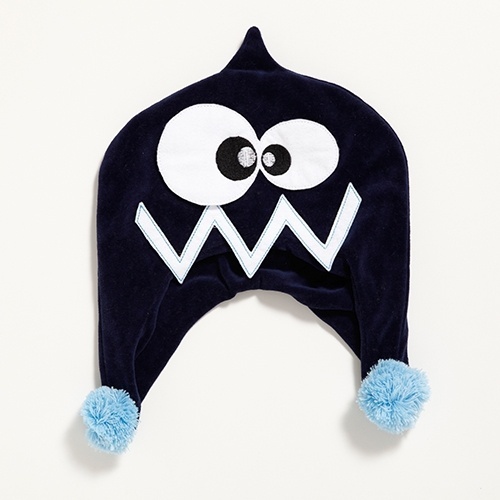 Gorro com desenho de monstro e pompom, da Puket. Preço: R$ 59,90. Informações: www.puket.com.br | Preço e disponibilidade pesquisados em julho de 2014 e sujeitos a alterações - Divulgação