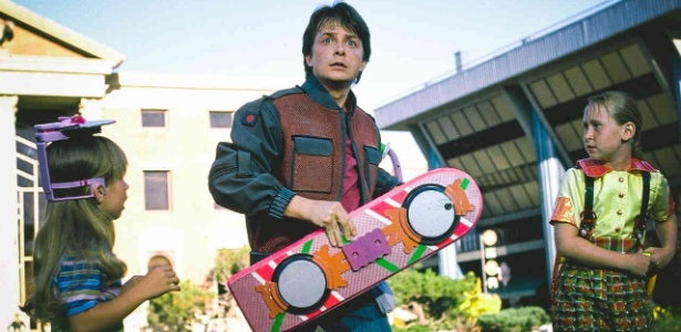 Michael J. Fox em cena de "De Volta Para o Futuro 2" - Divulgação