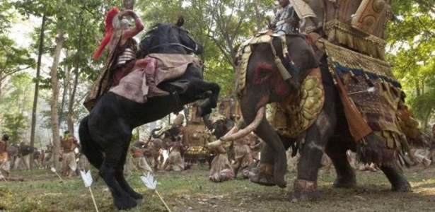 Elefante do filme "Alexandre" é morto por caçador de marfim - Reprodução