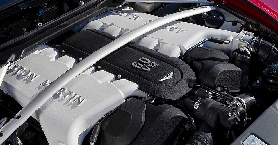 Aston Martin V12 Vantage S Roadster - Divulgação