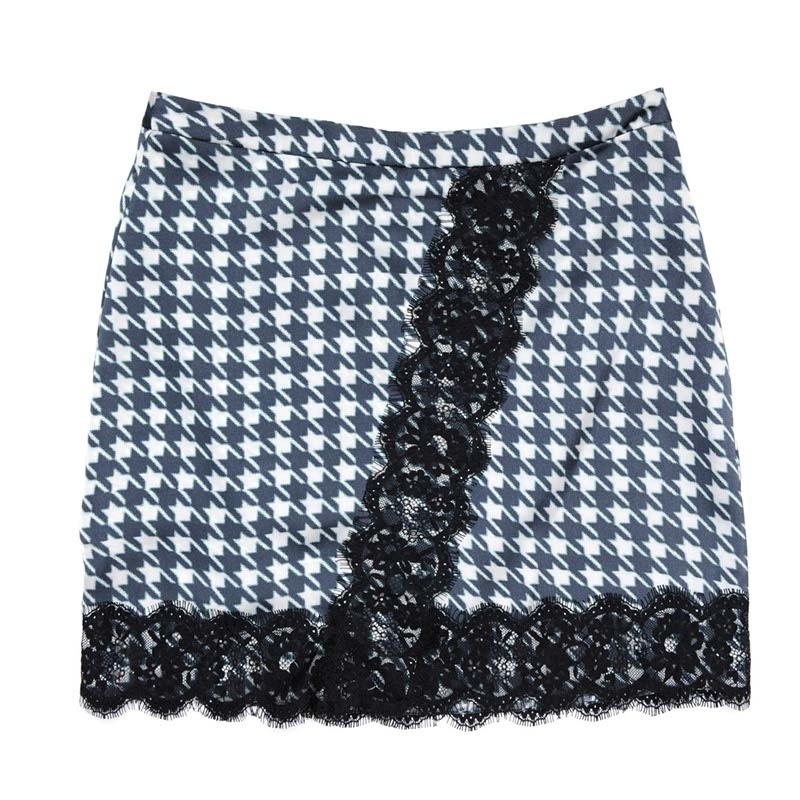 Saia estampada de malha e renda, da Bobstore. Preço: R$ 449. Informações: www.bobstore.com.br | Preço e disponibilidade pesquisados em Julho de 2014 e sujeitos a alterações - Divulgação