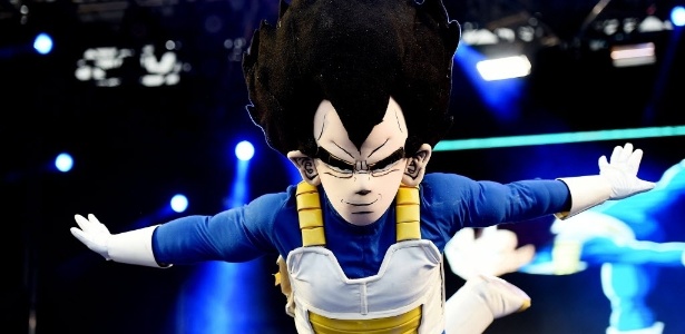 Políticos japoneses fazem cosplay de personagens de Dragon Ball Z