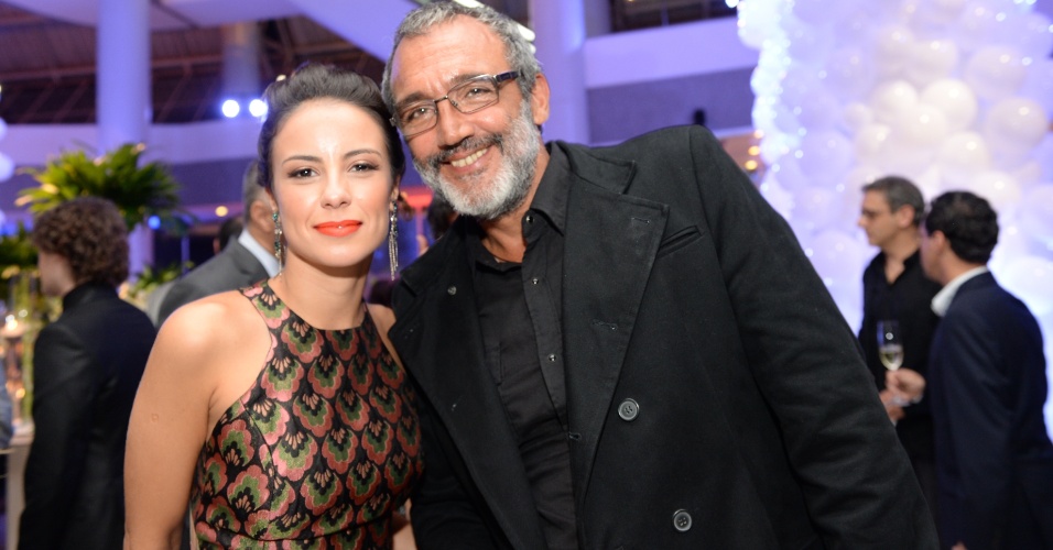 Andrea Horta e o diretor Rogério Gomes