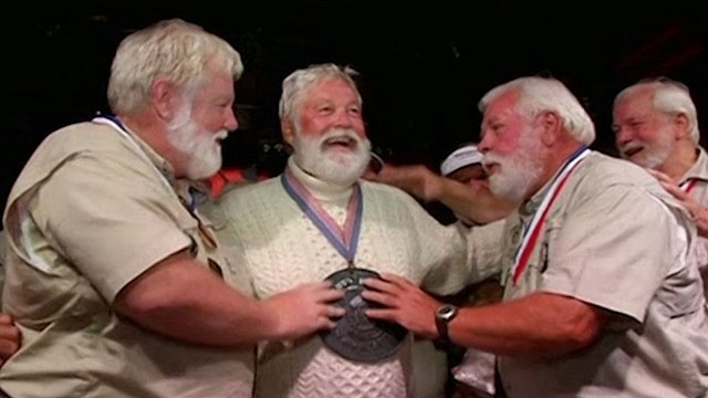Jul.2014 - Concurso de sósias do escritor Ernest Hemingway em Key West, na Flórida (EUA) - BBC